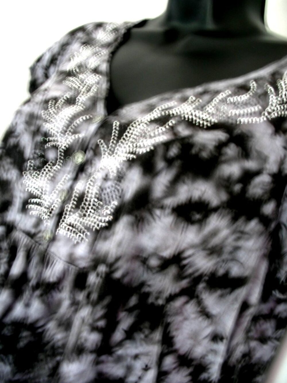 One World Live & Let Live Sublimation Gray/White/Silver & Sequins Tunic Top L